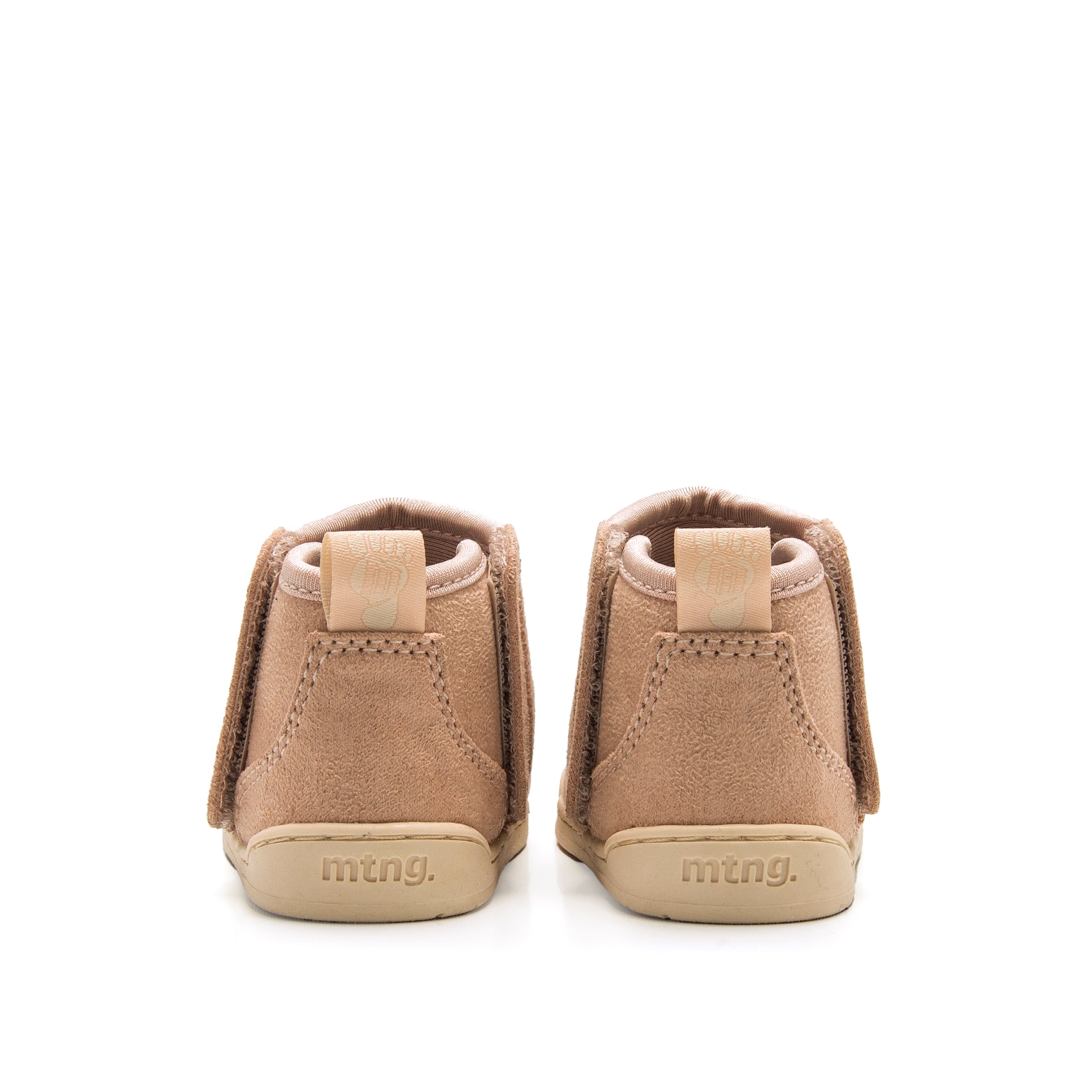 BOTIN BAREFOOT WINTER NUDE