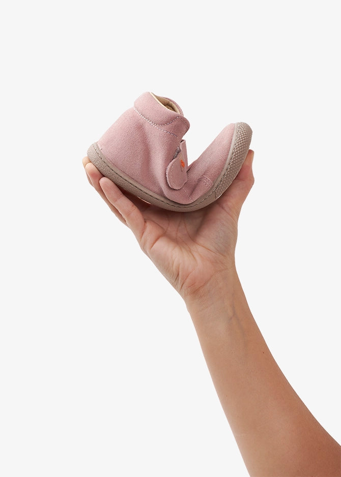 BOTIN CUERO BAREFOOT CON VELCRO CENIT - MAQUILLAJE