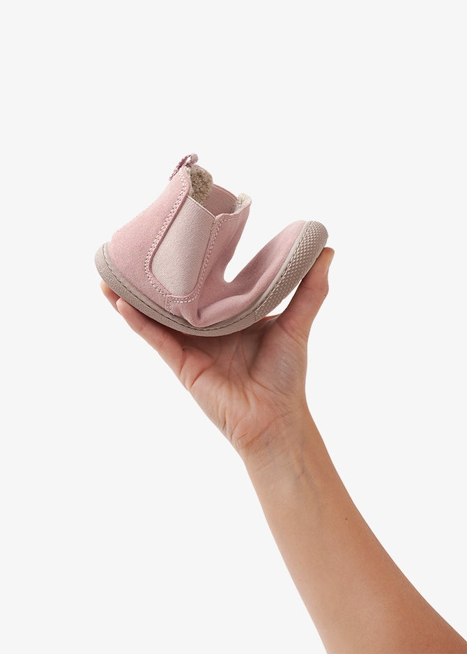 BOTIN CHELSEA CUERO BAREFOOT CON CHIPORRO - MAQUILLAJE